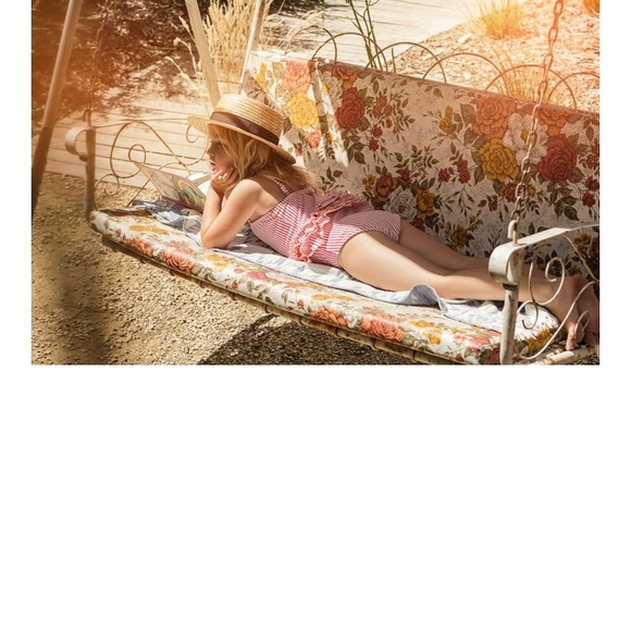 Acorn Brand Hat | BRAND NEW This will fit a woman! - Picture 2 of 5